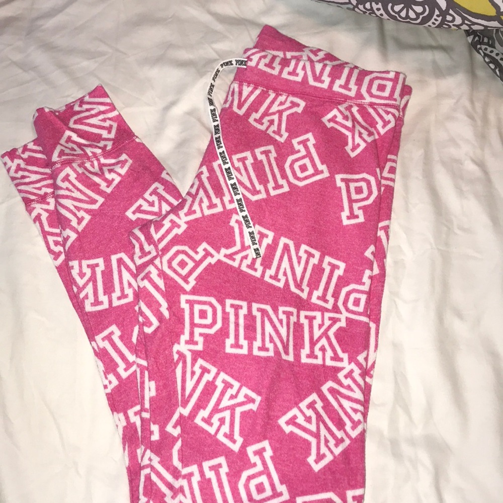 Victoria’s Secret PINK sleep leggings
